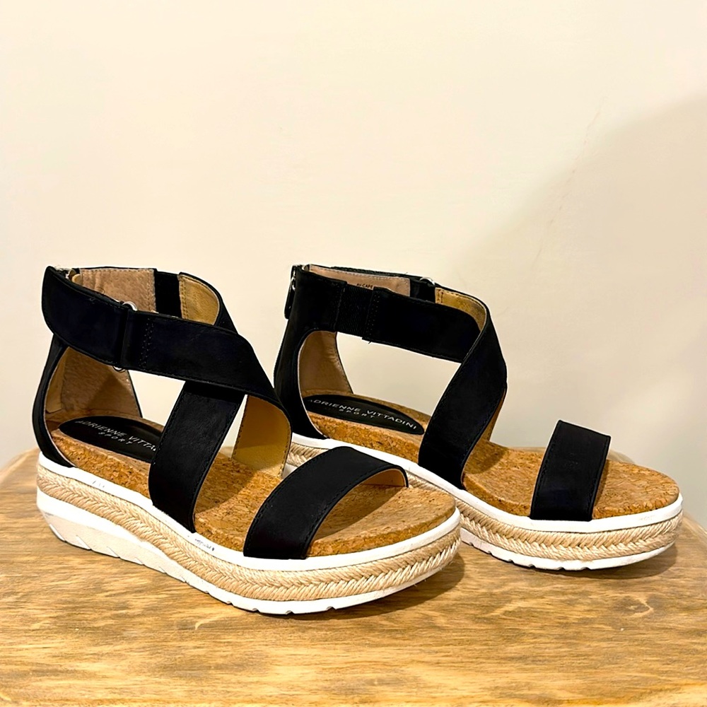 Adrienne Vittadini Wedges